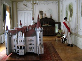 zamek moszna - sala pod pawiem